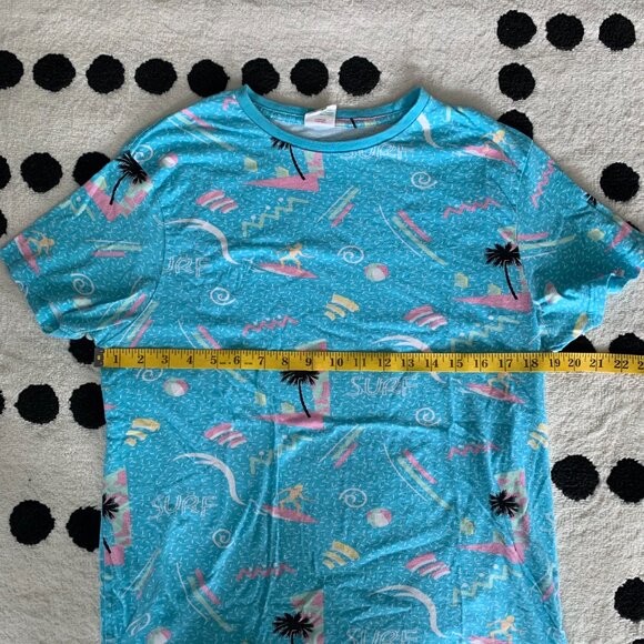 The Urban Heritage Festival 80s Style Surf T-Shirt Short Sleeve Tee - Picture 7 of 8